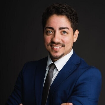 Dr. Gabriel Dias